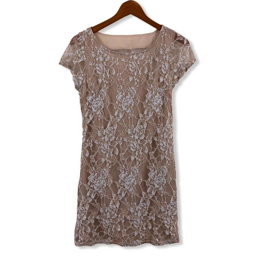 Moon Collection Lace V Back Dress Small